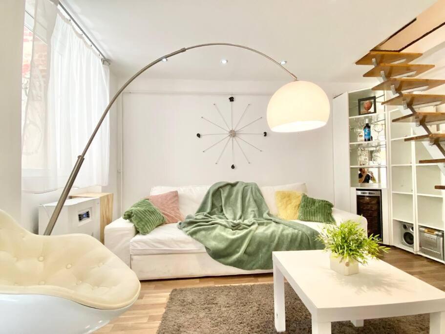 Stay Cool! Apartment With Sauna And Private Garden Budapeşte Dış mekan fotoğraf
